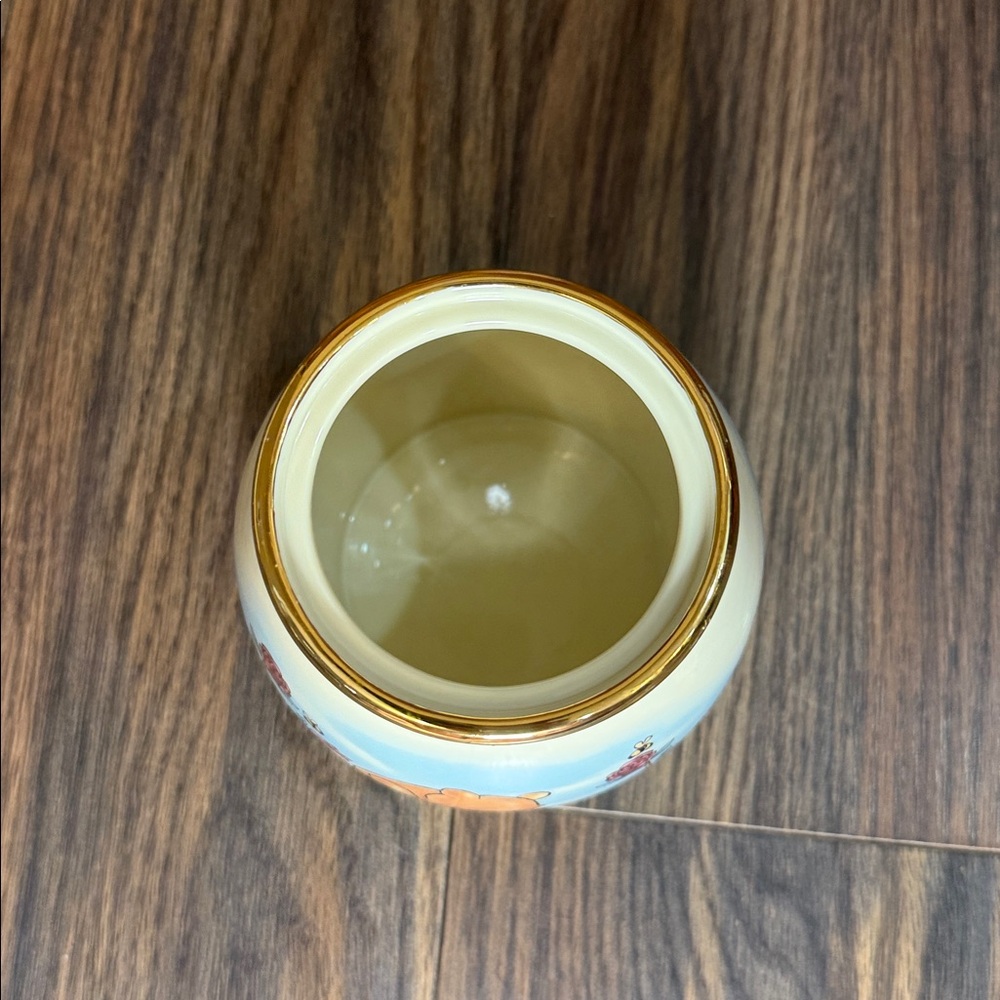 Lenox Winnie the Pooh Honey Jar - Picture 3 of 7